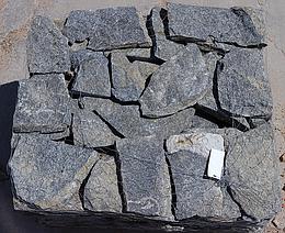 Mountain Ash Granite 3 - 8 in BULK