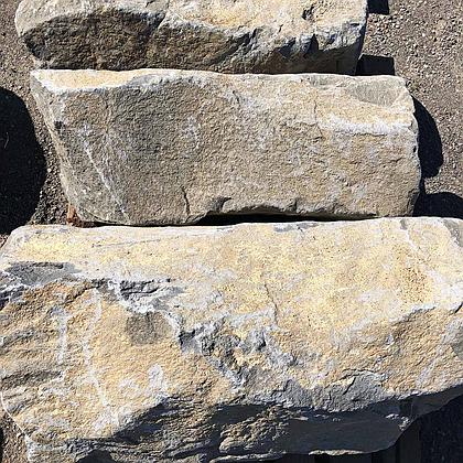 Gorge Basalt Columns 1' to 8' / 20&quot; minus Diameter VC